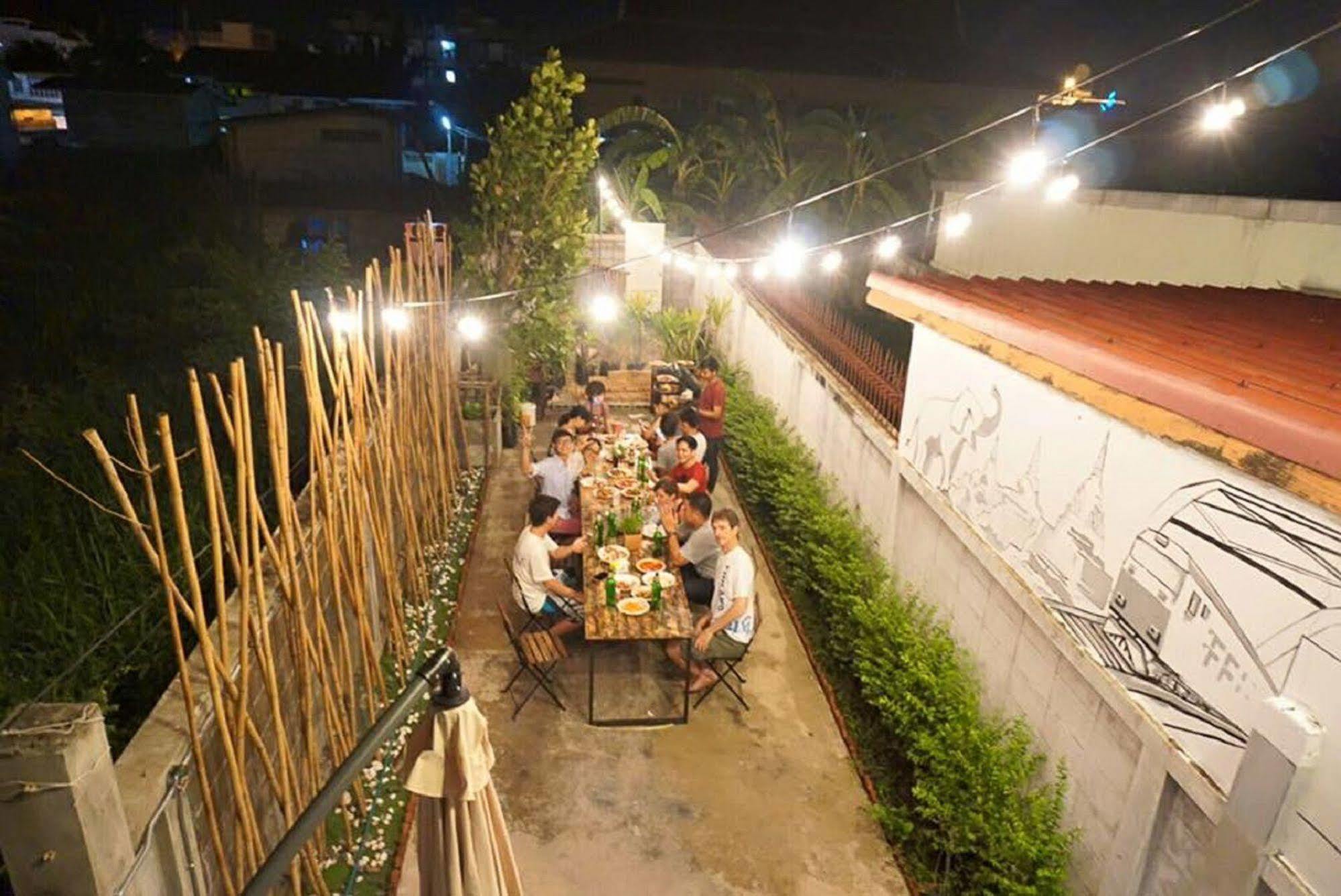 Allsum Hostel فرا ناخون سي أيوتثايا المظهر الخارجي الصورة
